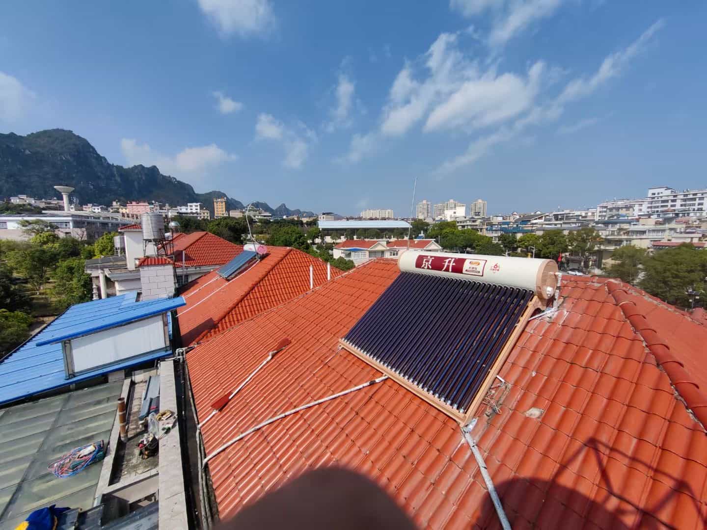 京升太阳能热水器专卖店，绿色环保，健康生活的首选